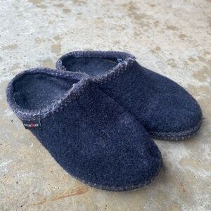 Haflinger Classic Navy Jean slipper Shoes